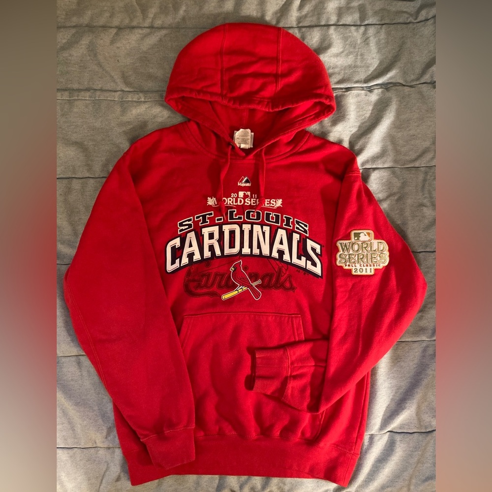 STL Cardinals 2011 World Series Size S Hoodie w/official patch great condition